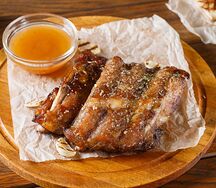 Ребрышки в медово-чесночном соусе