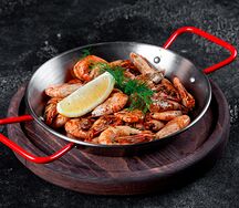 Креветки жареные в соево-чесночном соусе