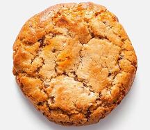 Мягкое печенье с арахисовой пастой и карамелью