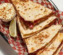 Кесадилья с курицей