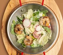 Цезарь Кардини с креветкой