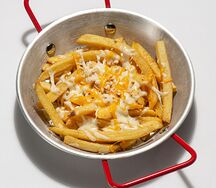 Фри с запеченным сыром