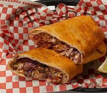 Чимичанга с курицей