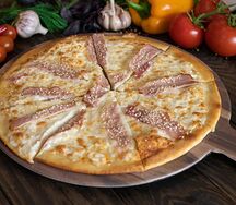 Итальянская пицца Карбонара