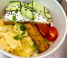 Скрэмбл с брускеттой