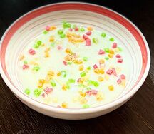 Манная каша с цукатами