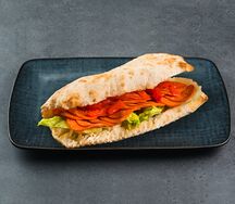 Хот-дог с пепперони 