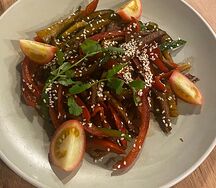 Салат с языком и перцем