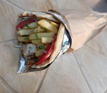 Гирос в пите с курицей