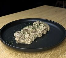 Печень в сметанном соусе 