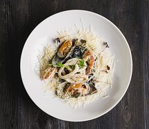 Неро с морепродуктами 