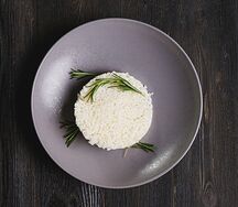 Рис припущенный с розмарином 