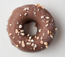 Бисквит Пончик с грецкими орехом