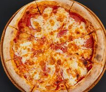 Пицца Маргарита