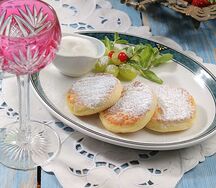 Сырники со сметаной 3 шт