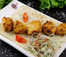 Куриная грудка в винном соусе