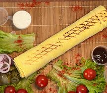 Шаурма маленькая в сырном лаваше