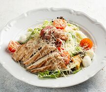 Салат Цезарь классический с грудкой