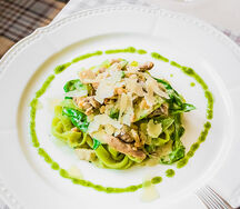 Паста Феттуччине с курицей и белыми грибами