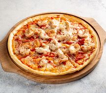 Пицца с креветками