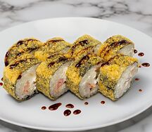 Жареный ролл Лосось-омлет