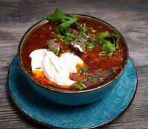 Домашний борщ с говядиной