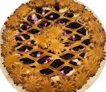 Пирог смородина с творогом