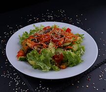 Салат с фунчозой