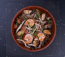 Соба с морепродуктами