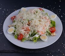 Салат Цезарь с креветкой