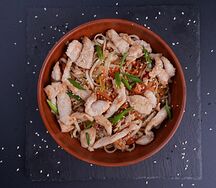 Удон с курицей