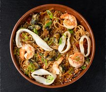 Нудлс с морепродуктами