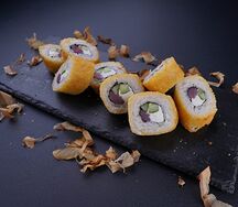 Ролл темпура Магуро