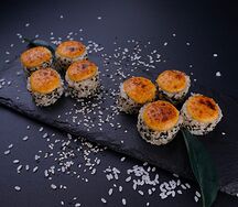 Ролл Спайси Эби