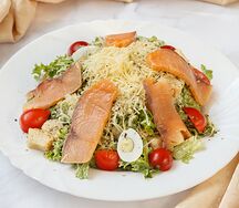 Цезарь с семгой