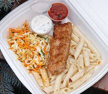 Люля-кебаб куриный с макаронами и капустным салатом