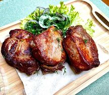 Cвинoй антрекот