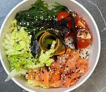 Поке с лососем