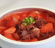 Суп с говядиной и томатами