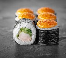 Острый маки с курицей