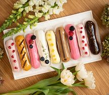 Эклер шоколадный