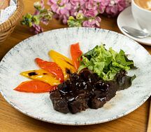 Телячьи щеки