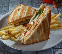 Клаб сэндвич со свининой