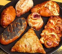 Пирожок с яблоком