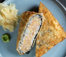 Хрустящий сэндвич с лососем