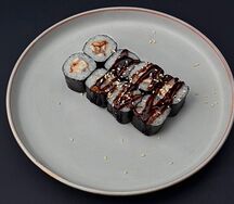 Ролл с угрем