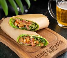 Шаурма с креветкой в темпуре