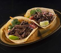 Тако с телятиной