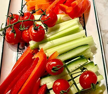 Ассорти из свежих овощей