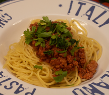 Спагетти болоньезе